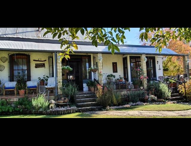 10 BEDROOM HOUSE FOR SALE IN LADYBRAND